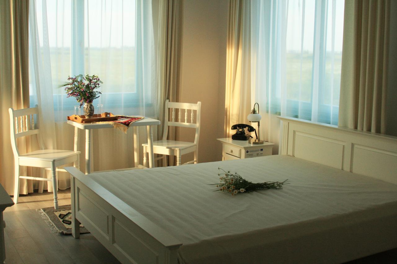 Hotel Fragaria Zimandcuz Esterno foto